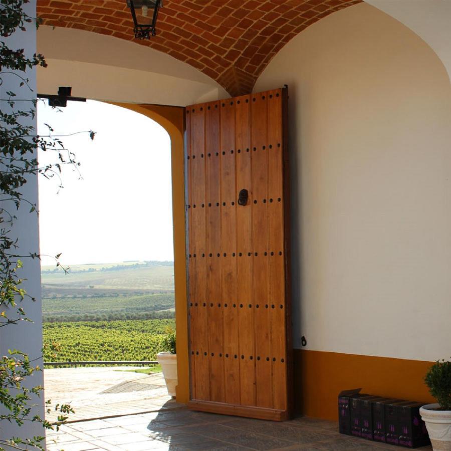 Hotel Bodega El Moral Ribera del Fresno Екстер'єр фото