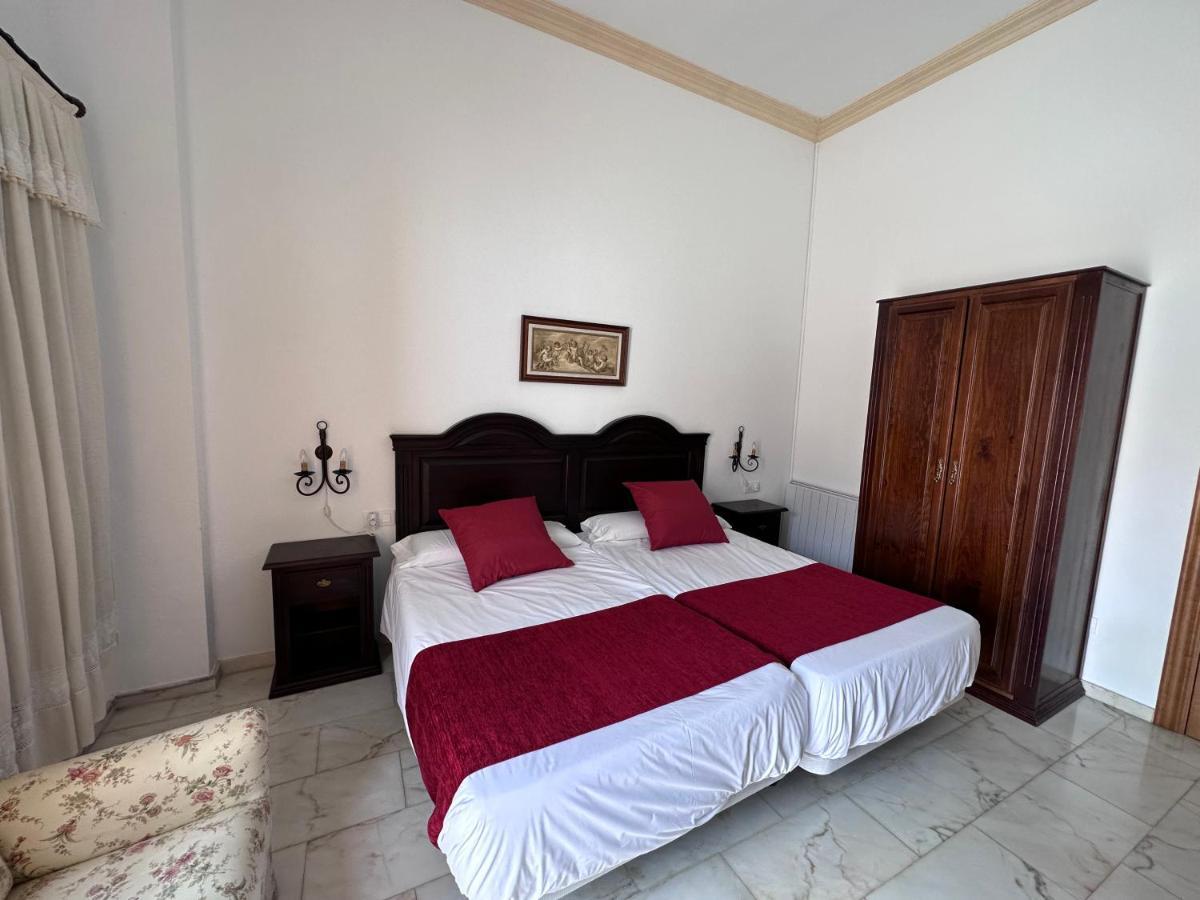 Hotel Bodega El Moral Ribera del Fresno Екстер'єр фото